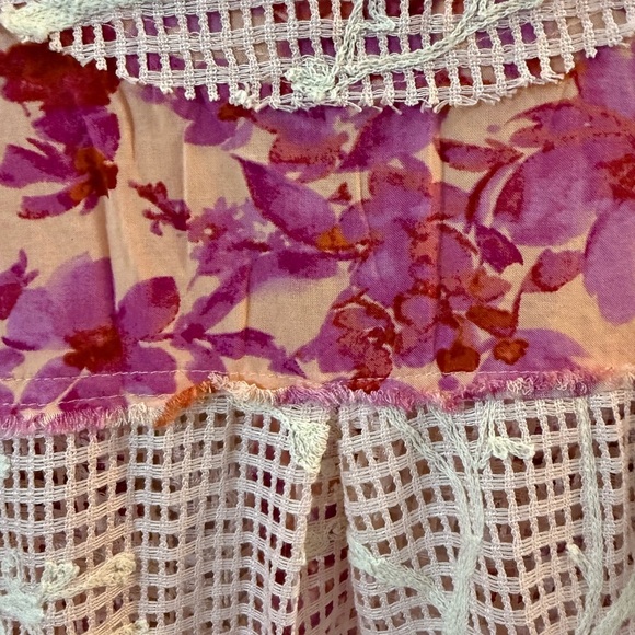 POL Boxy Pink and Purple Notched Collar Top - Picture 4 of 7